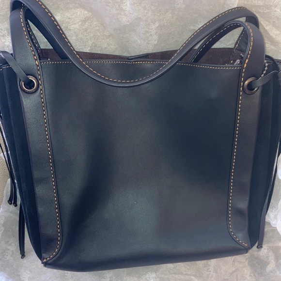 Coach Harmony Hobo - Picture 5 of 17